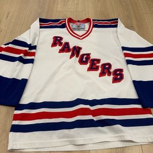 Rangers jersey. Generic no number.